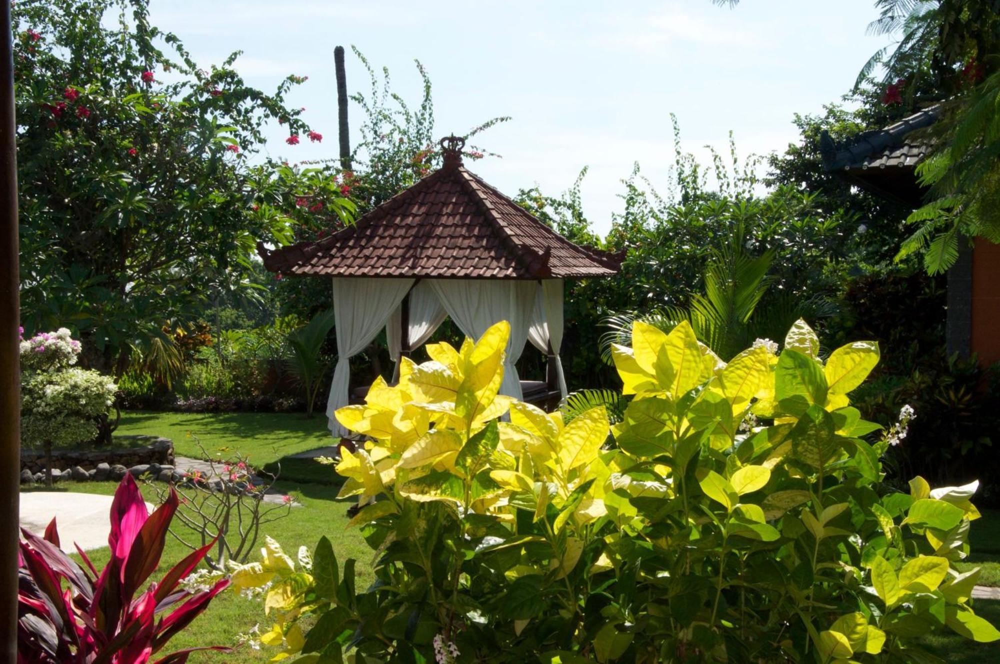 Villa Bali Pondok Jepang Lovina Exterior foto